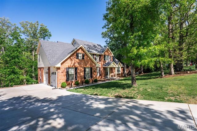 9833 Eagle Hill Lane, Sunset Hills, MO 63127