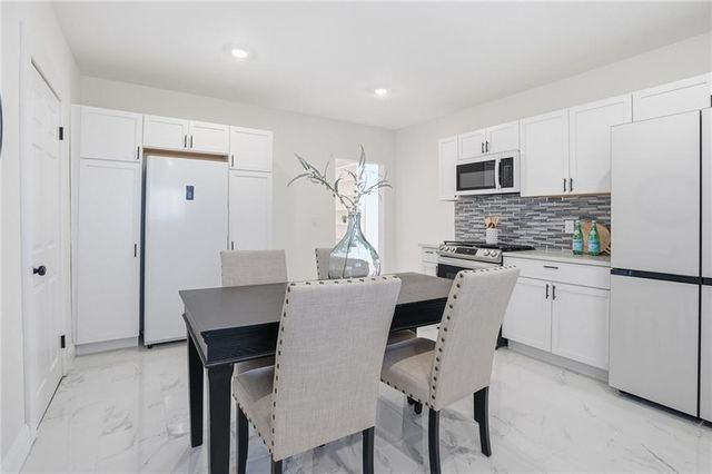 216 Main Street, Wellsville, KS 66092