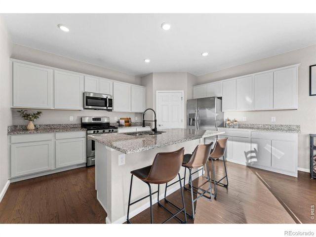 860 Camberly Drive, Windsor, CO 80550