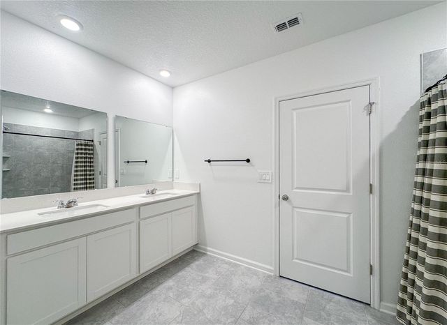 977 WATERFALL BOULEVARD, Davenport, FL 33837