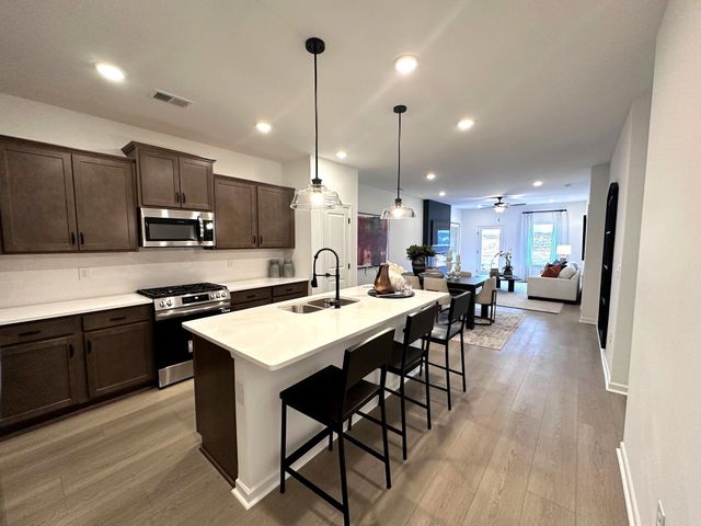 801 Paddington Way, Lebanon, TN 37087