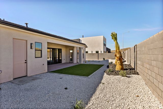 5018 W 1930 S, Hurricane, UT 84737