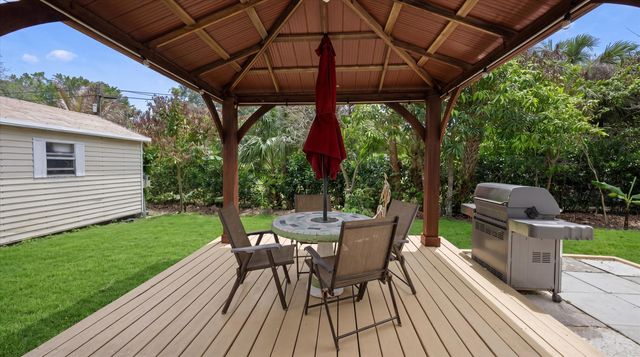 14122 Citrus Drive, Loxahatchee Groves, FL 33470