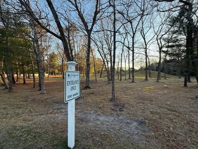 275 Lake Shore Drive, Barnstable, MA 02648