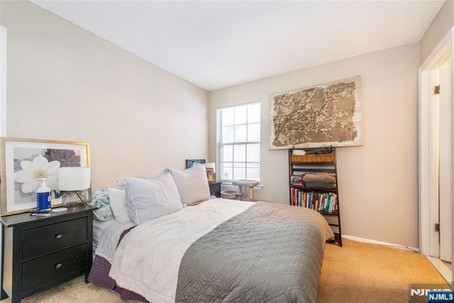 1206 Sycamore Lane, Mahwah, NJ 07430