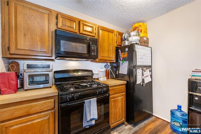 1206 Sycamore Lane, Mahwah, NJ 07430