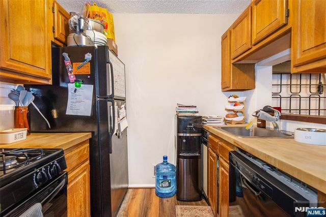 1206 Sycamore Lane, Mahwah, NJ 07430