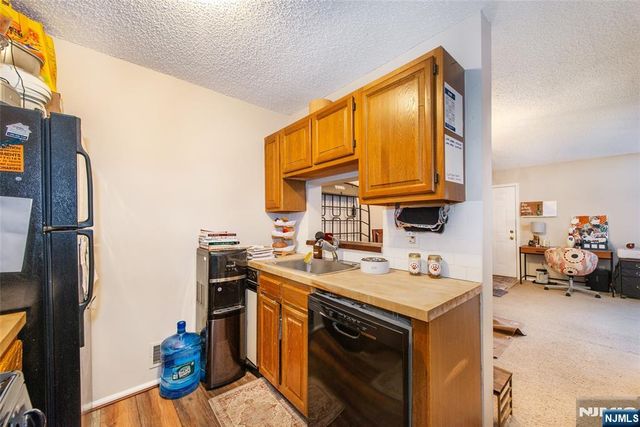 1206 Sycamore Lane, Mahwah, NJ 07430