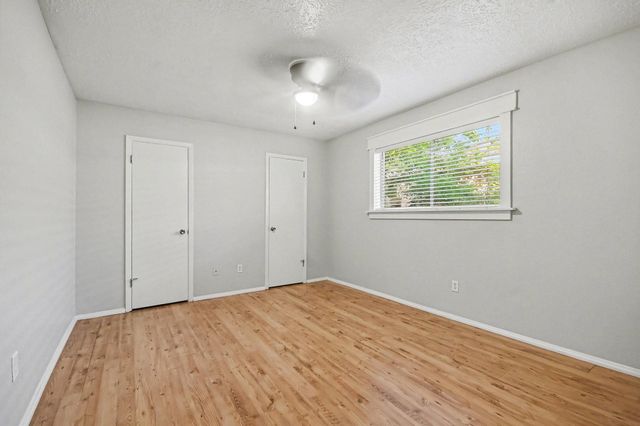 16923 Blackhawk Boulevard, Friendswood, TX 77546