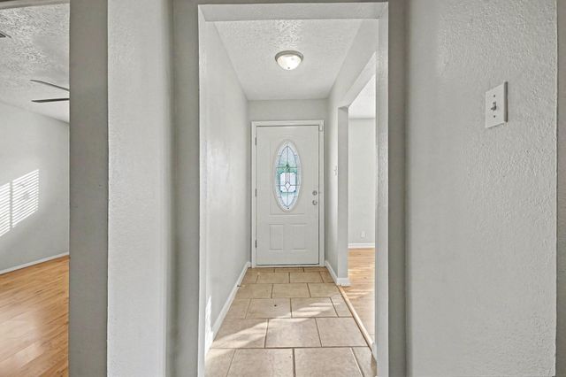 16923 Blackhawk Boulevard, Friendswood, TX 77546