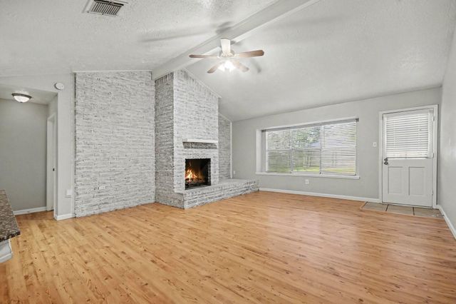 16923 Blackhawk Boulevard, Friendswood, TX 77546