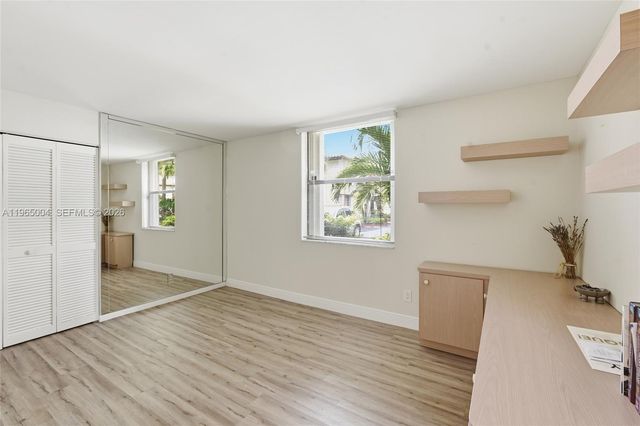 5726 Fox Hollow Drive A, Boca Raton, FL 33486
