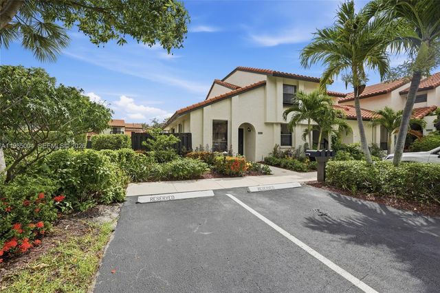 5726 Fox Hollow Drive A, Boca Raton, FL 33486