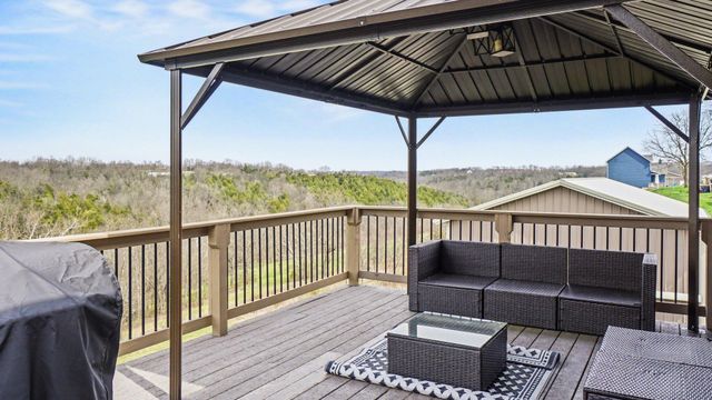 2000 Shady Lane, Crittenden, KY 41030