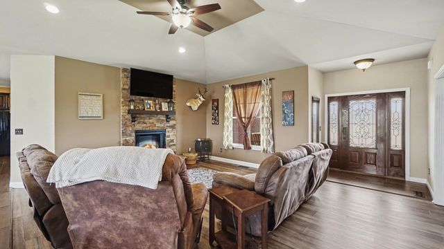 2000 Shady Lane, Crittenden, KY 41030