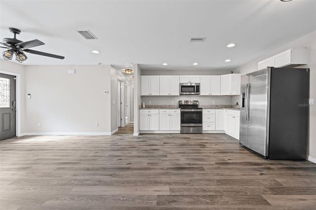 18386 LOCKLANE AVENUE, Port Charlotte, FL 33948