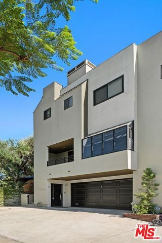 3023 BERKELEY Avenue 8, Los Angeles, CA 90026
