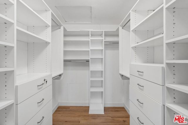 3023 BERKELEY Avenue 8, Los Angeles, CA 90026