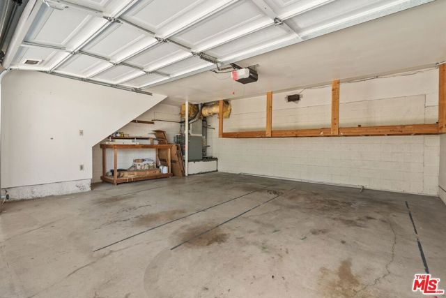 3023 BERKELEY Avenue 8, Los Angeles, CA 90026