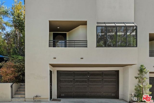 3023 BERKELEY Avenue 8, Los Angeles, CA 90026