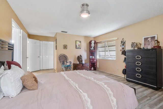 3587 LA PLAYAS B-2, Greenacres, FL 33463