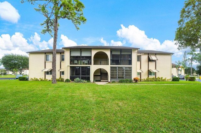 3587 LA PLAYAS B-2, Greenacres, FL 33463