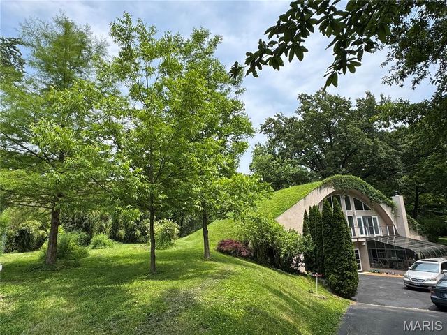 21 Charles Drive, Caseyville, IL 62232