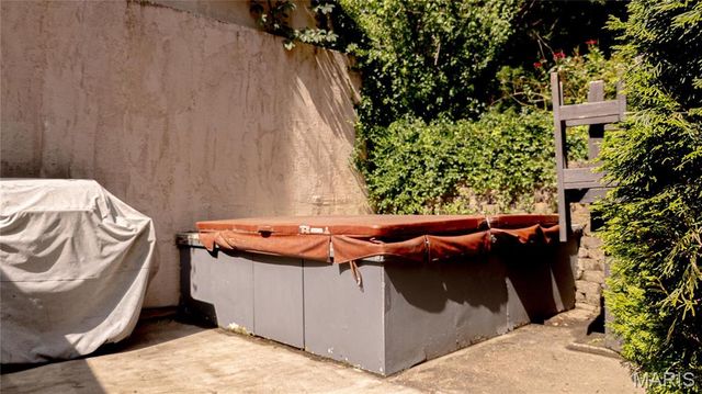 21 Charles Drive, Caseyville, IL 62232