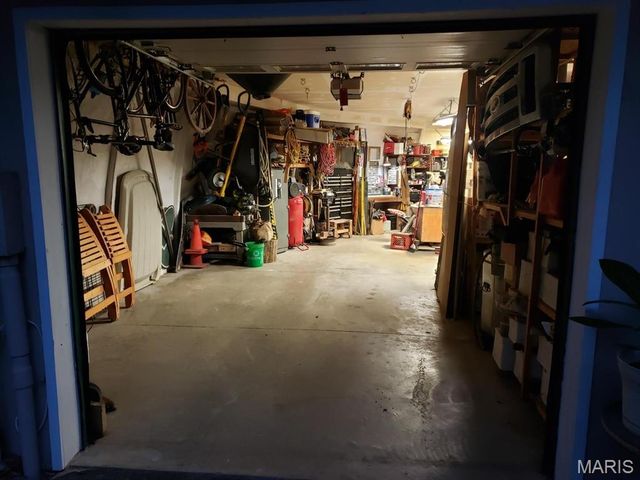 21 Charles Drive, Caseyville, IL 62232