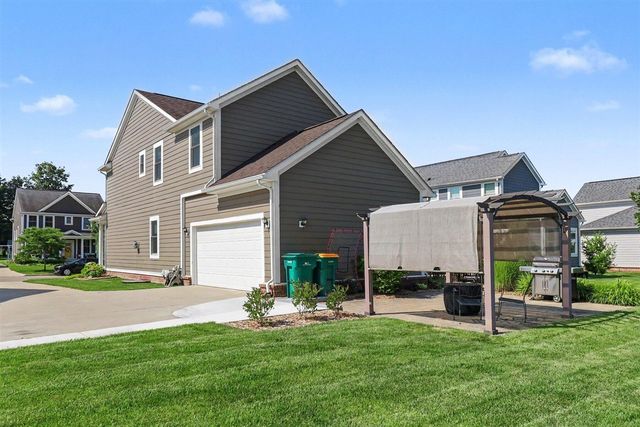 456 Vanessa Court, Saline, MI 48176