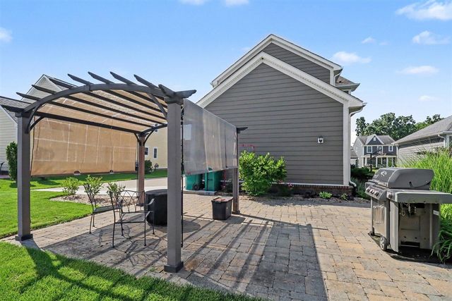 456 Vanessa Court, Saline, MI 48176
