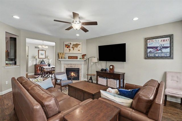 456 Vanessa Court, Saline, MI 48176