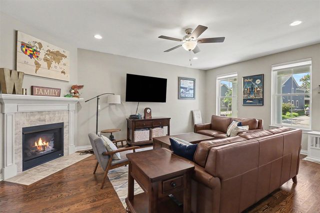 456 Vanessa Court, Saline, MI 48176