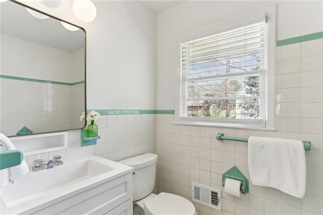 2888 Bonanza Drive, Decatur, GA 30033