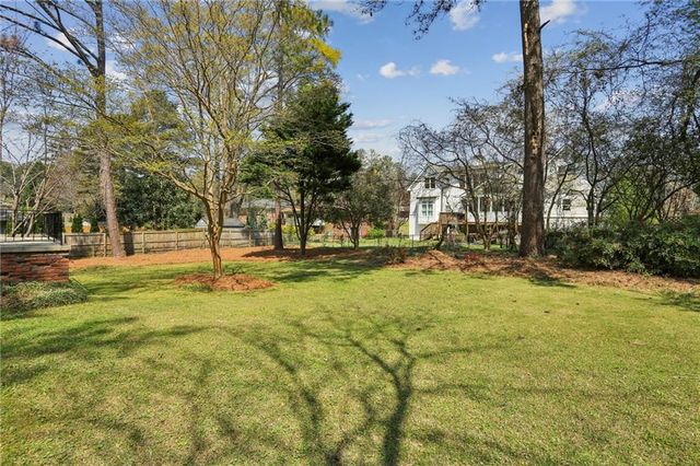 2888 Bonanza Drive, Decatur, GA 30033