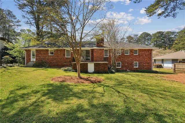 2888 Bonanza Drive, Decatur, GA 30033