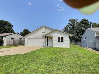 258 S Lamar, Haysville, KS 67060