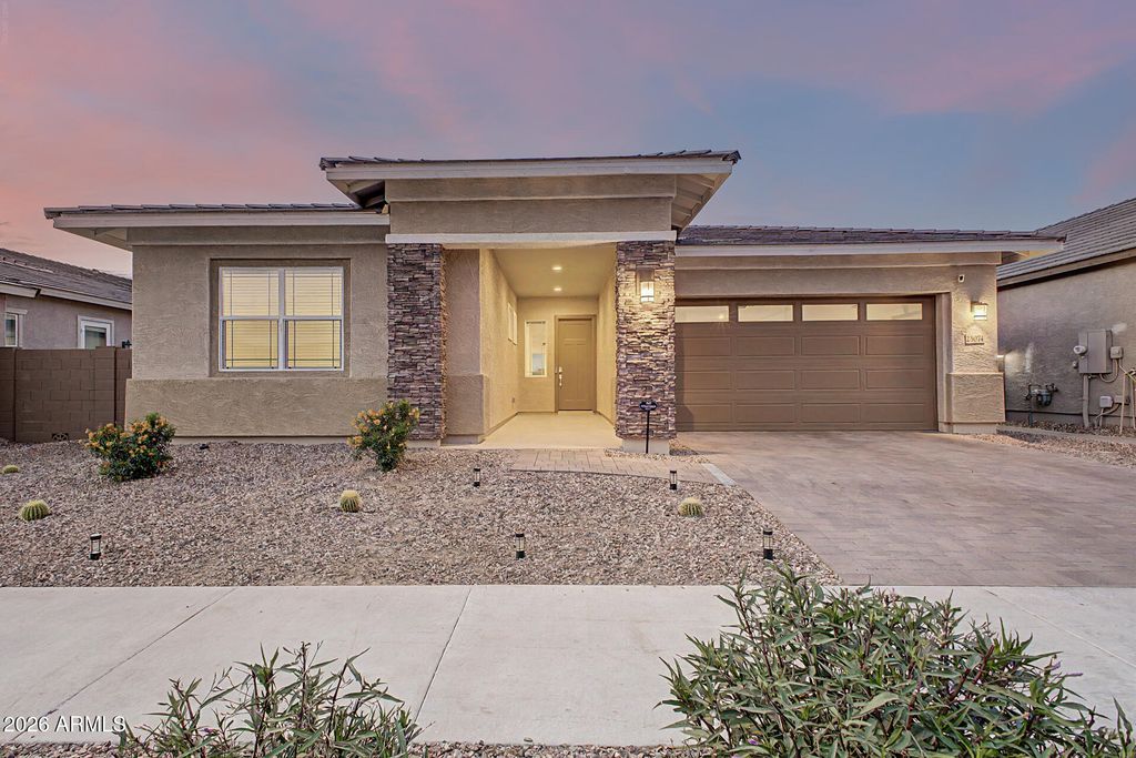 23074 E LORDS Way, Queen Creek, AZ 85142