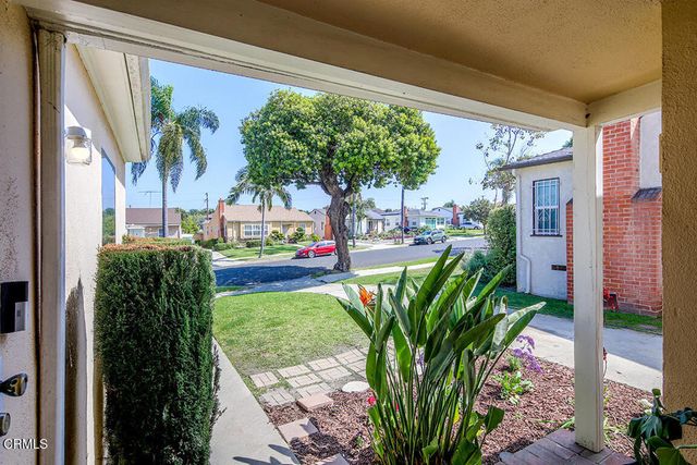 3411 S Cochran Avenue, Los Angeles, CA 90016