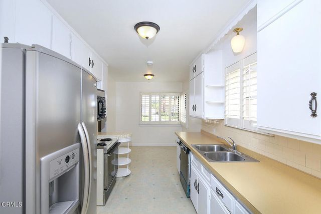 3411 S Cochran Avenue, Los Angeles, CA 90016