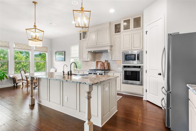 215 Vista Village CV, Austin, TX 78738