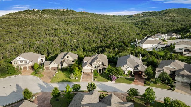 215 Vista Village CV, Austin, TX 78738
