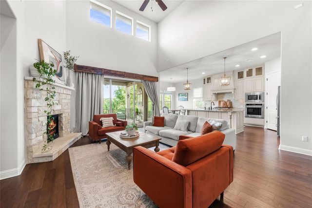 215 Vista Village CV, Austin, TX 78738