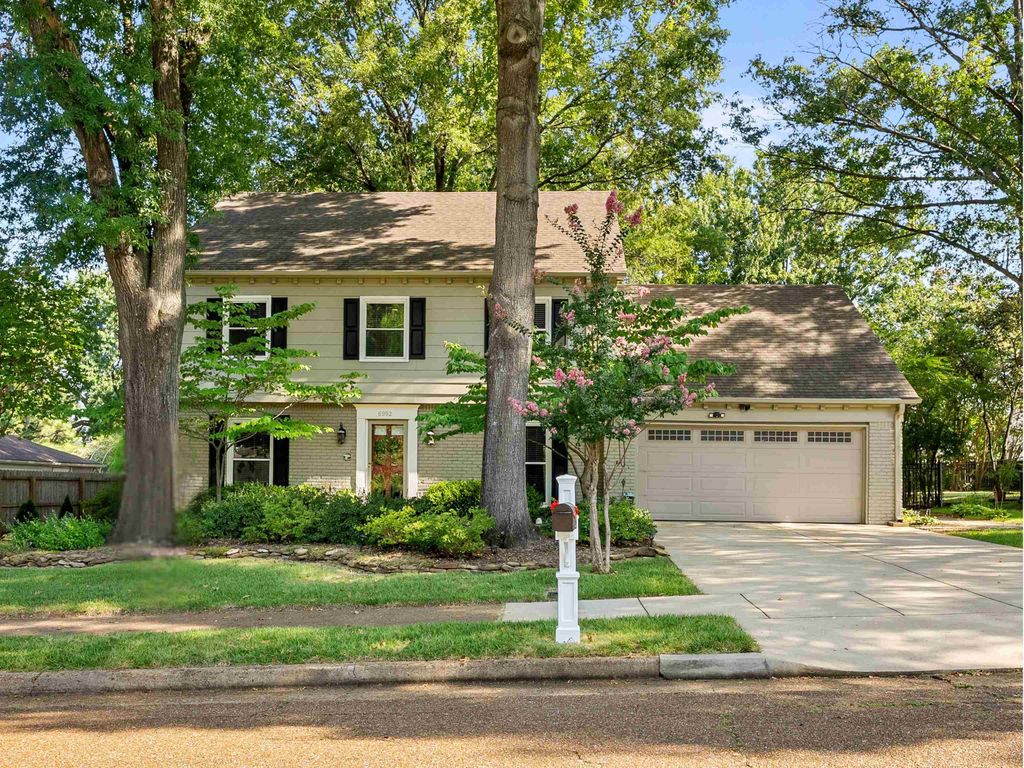 6992 CORSICA DR, Germantown, TN 38138