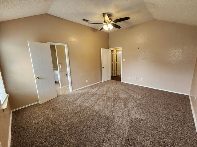 4821 Eagle Trace Drive, Fort Worth, TX 76244