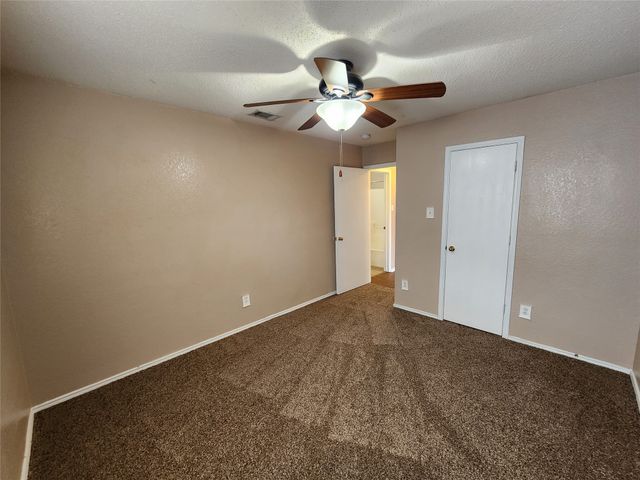 4821 Eagle Trace Drive, Fort Worth, TX 76244