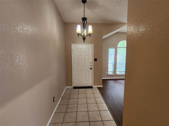 4821 Eagle Trace Drive, Fort Worth, TX 76244