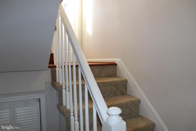 8918 BURWELL RD, Nokesville, VA 20181