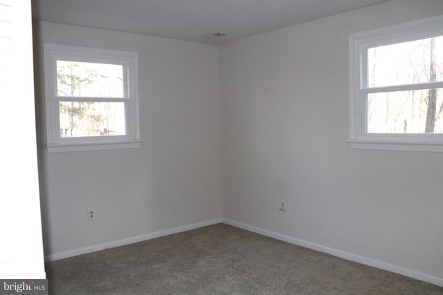 8918 BURWELL RD, Nokesville, VA 20181