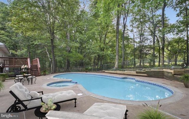 8918 BURWELL RD, Nokesville, VA 20181